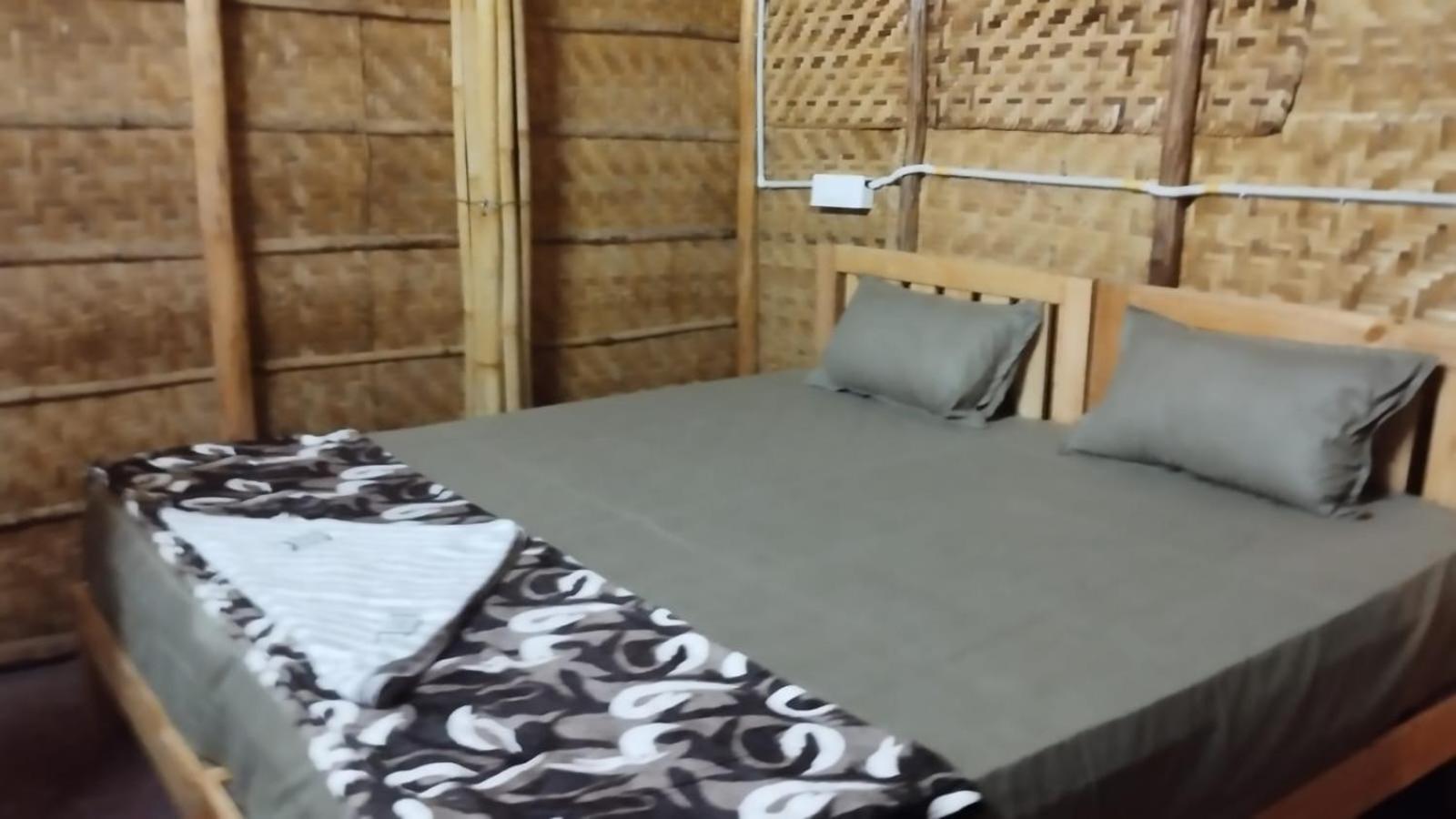 Sampige Heritage Koppal Kamer foto
